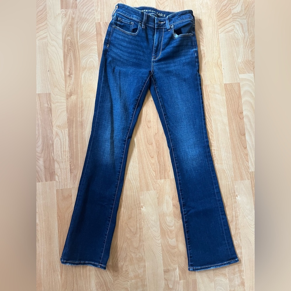AE High Waisted Skinny Kick Jean Size 2